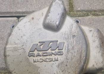 Ktm exc 525 pokrywa statora , alternatora  , prądnicy