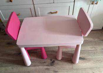 Stolik mamut ikea + krzesła