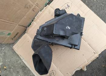 BMW E81 E87 AD779746005U 517506A WLOT DOLOT OBUDOWA FILTRA POWIETRZA