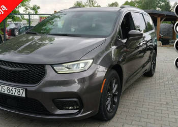 Chrysler Pacifica Wersja S Tylko 17tys.km. Jak nowy. Polecam.