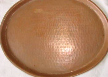 miedziana młoteczkowana taca