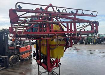 Opryskiwacz Beijne 800L 18m