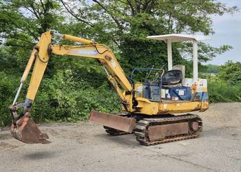 Koparka KOMATSU PC10 DIESEL 19KM