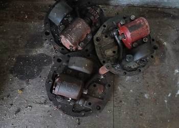 Pompa  z podstawą hydrauliczna ursus c 360zetor  c 360