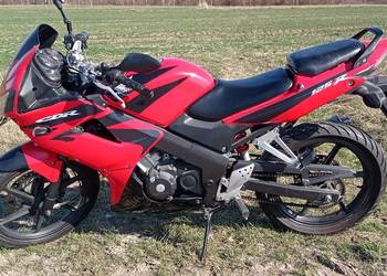 Honda CBR 125 jc 39
