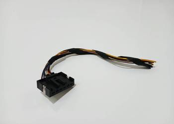 KOSTKA WTYCZKA LAMPY TYŁ TYLNEJ BMW E60 OE (0000505)
