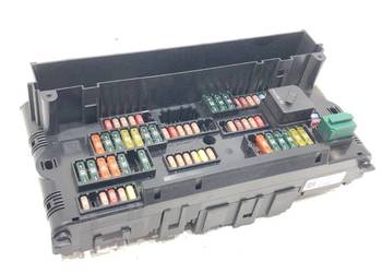 SKRZYNKA BEZPIECZNIKÓW BMW F11 9234421-01 Kombi 09-17 3.0 258KM MODUŁ