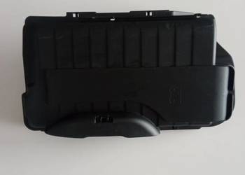 Pokrywa akumulatora Mercedes