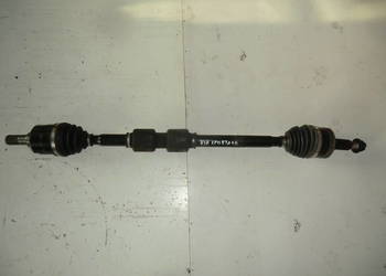 KIA SPORTAGE PÓŁOŚ PRZEDNIA