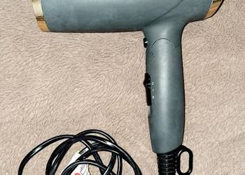 Składana suszarka do włosów