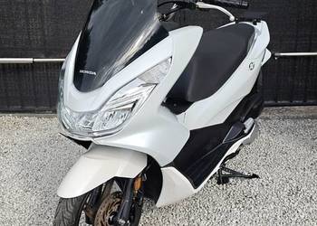 Skuter Honda PCX 125cc 2017r FULL LED WTRYSK 4T