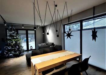 Nowoczesna lampa wisząca do salonu nad stół wyspę