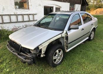 Skoda Octavia I na części