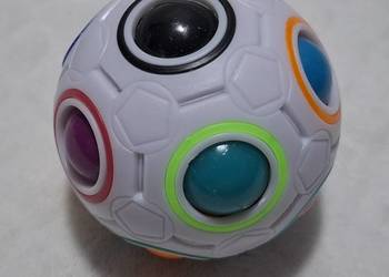 Kula układanka, piłka przekładanka na palce, kostka logiczna, 6,8cm (Zabawk