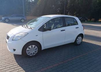 Toyota Yaris 2008 benzyna 1.0 klimatyzacja