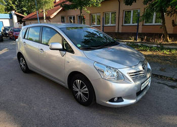 Toyota Verso Bezwypadkowy, 7 osób, stan BDB