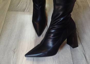 (41/42) Czarne, Biznesowe Botki wieczorowe na obcasie, NOWE