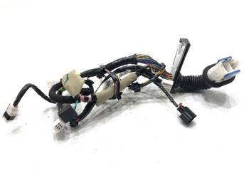 WIĄZKA DRZWI PRZÓD LEWY MAZDA 2 DL DG7R67190 1.5 90KM PRZEWÓD