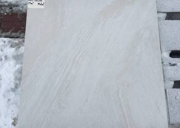 Gres / płytka podłogowa crystal bianco 59,8x59,8 firmy FONDOVALLE poler