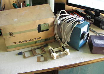 Rzutnik do bajek przeźroczy slajdów projektor Prexer Diaskop