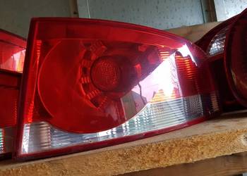 seat altea xl lampa tył tylna prawa w błotnik