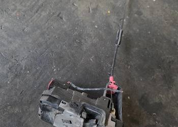 zamek tył lewy opel astra h 13210738