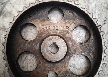VW GOLF PASSAT JETTA 1,6 D koło rozrządu 068130111B