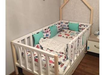Łóżko z zagłówkiem DOMEK z szufladami pod materac 160x80 sca