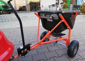 Rozsiewacz solarka piaskarka 50 kg do traktora ogrodowego