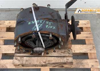 Środkowa obudowa mostu tylnego New Holland LB 85 - 110, Hitachi FB 100