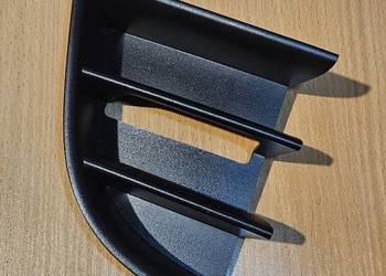 KRATKA ZDERZAKA PRAWA SKODA OCTAVIA II 1Z0853666C