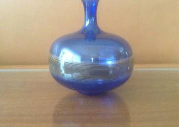 Wazonik na 1 kwiatek ze szkła kobaltowego lata 60/70