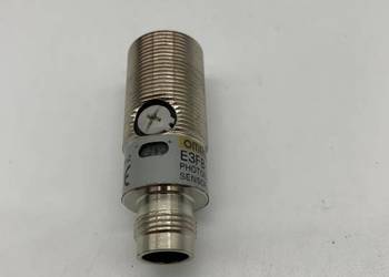 Omron E3FB-DP22 Photoelectric Sensor /Used