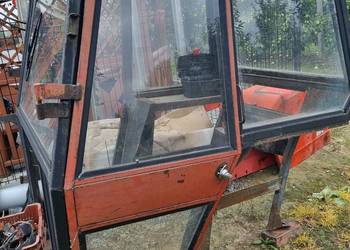 Sprzedam kabine ursus 2812