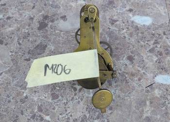 M206 Mechanizm starego małego zegara chodzik Usiko
