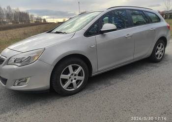 Opel Astra 1.7 kombi 1.7cdti isuzu