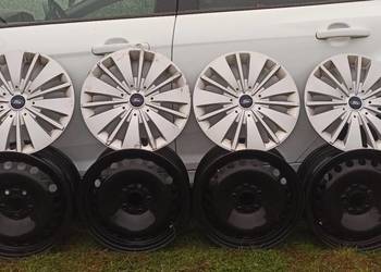 Felgi stalowe z kołpakami