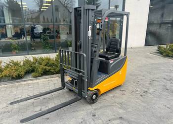 Nowy elektryczny wózek widłowy trójkołowy 1.5T