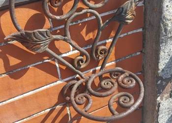 Kwietniki metalowe kute