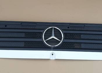 MERCEDES ATEGO GRILL ATRAPA EMBLEMAT A9738800023
