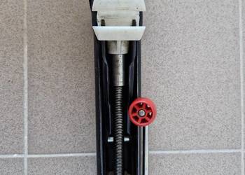 Lewarek Podnośnik Audi 80 B3 B4 8A0011031D Teflon