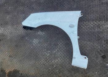 Błotnik lewy przód biały Peugeot 307