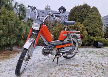 Peugeot 105 stary motorower