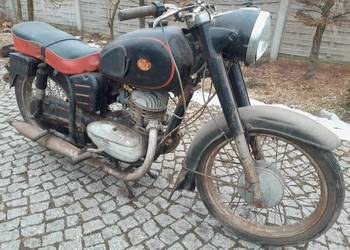 Pannonia T5 z dokumentami