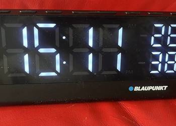 Radiobudzik Blaupunkt CR10ALU z czujnikiem temperatury i wilgotności