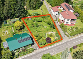 Działka budowlana z ogrodem 800 m²