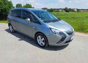 Opel Zafira 2014