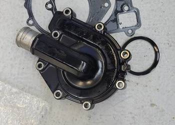 BMW F 750 GS POMPA WODY KAPA DEKIEL POKRYWA