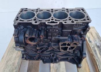 BLOK SILNIKA 1.6 TDI CAY VW Golf VI Passat B7 Audi A3 CAYA CAYB 03L021CS