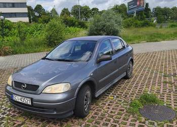Sprzedam astrę g 2005 r 1.4 90 koni